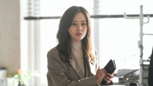 Flower of Evil Episode 3 Something is Off Preview Still