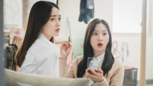 True Beauty Episode 6 Ju Kyung Runs into Bullies Preview Still