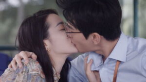 You Are My Glory Episode 31 Family Visit Preview Still
