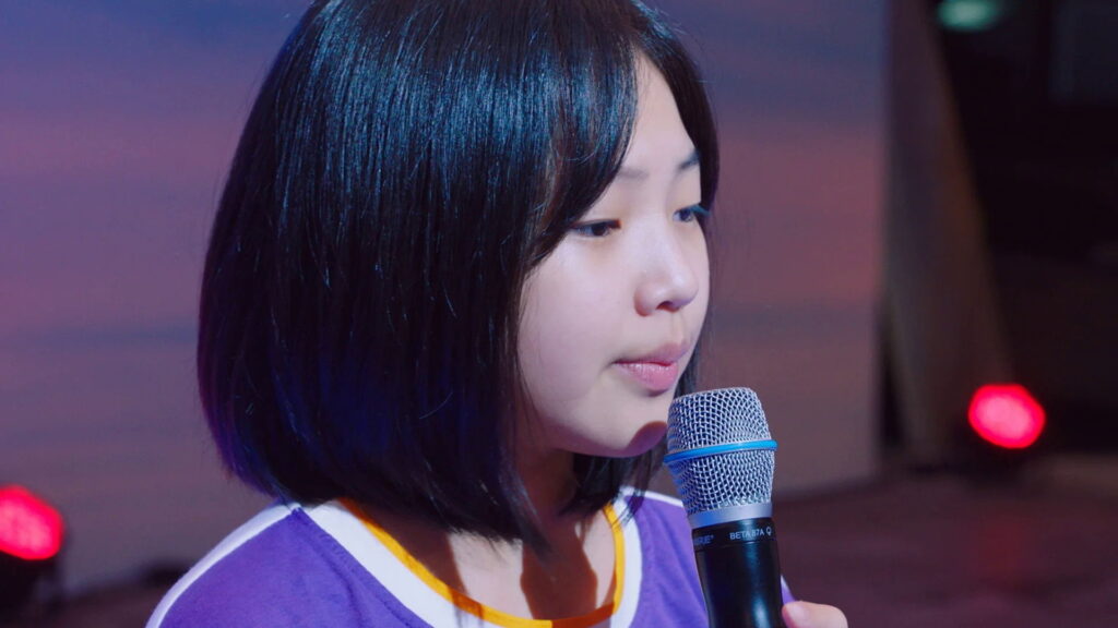 Hometown Cha-Cha-Cha Episode 06