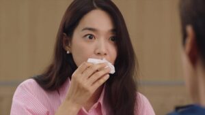 Hometown Cha-Cha-Cha Episode 5 The Moment Your Feelings Floated on the Waves Preview Still