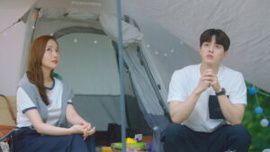 Forecasting Love and Weather Episode 9 Dry Changma (Rainy Season) Preview Still