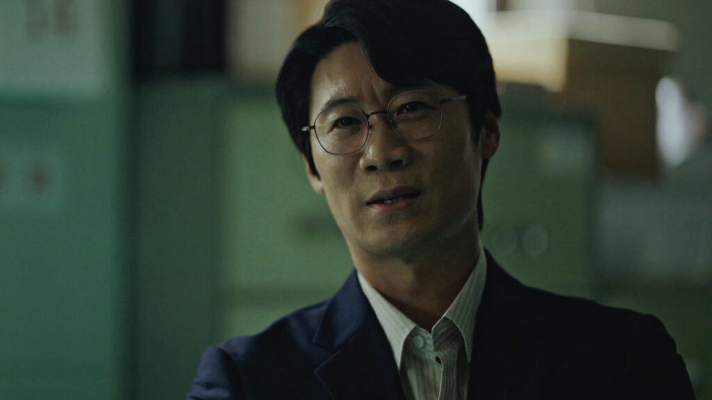 Through the Darkness Episode 11