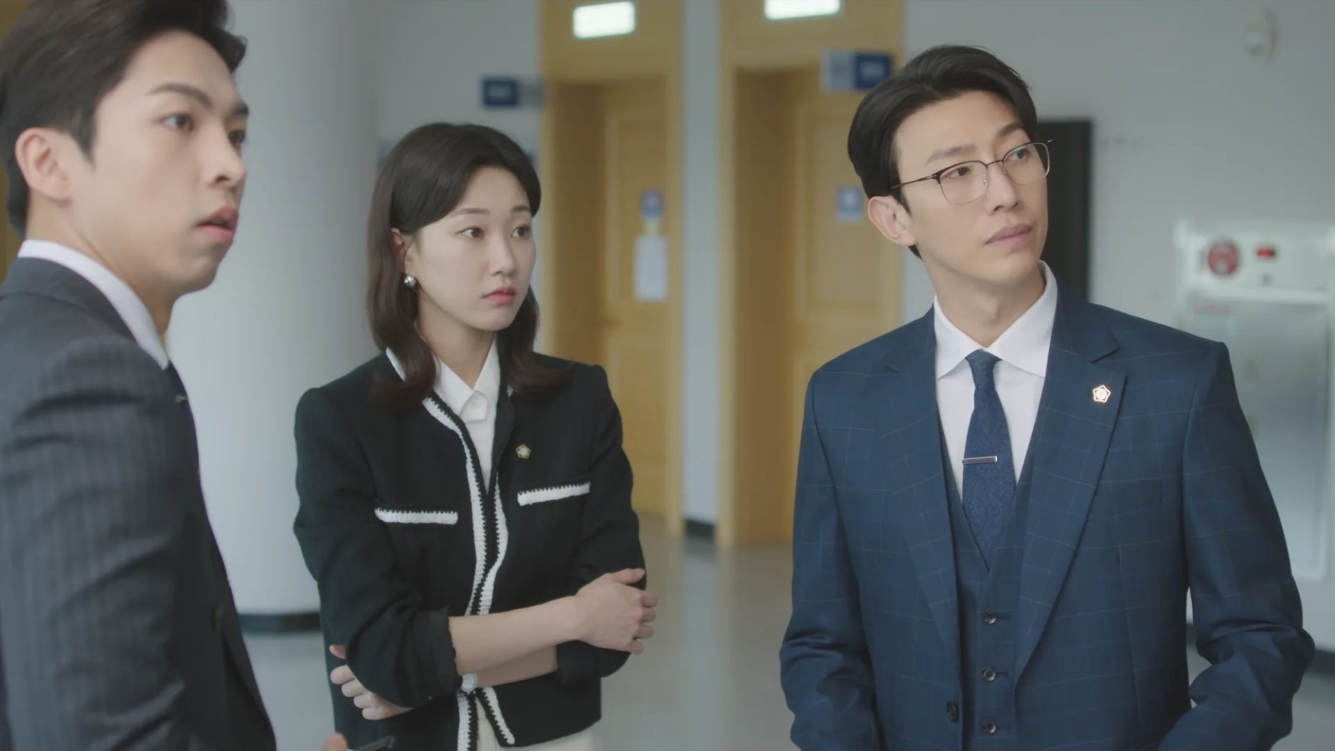 Watch Extraordinary Attorney Woo Ep 12 Eng Sub