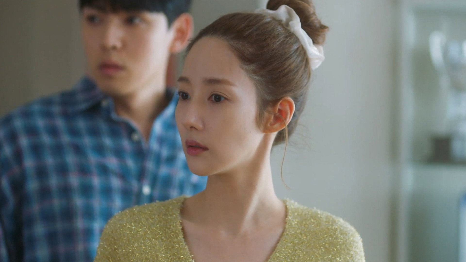 Watch Love in Contract Ep 10 Eng Sub