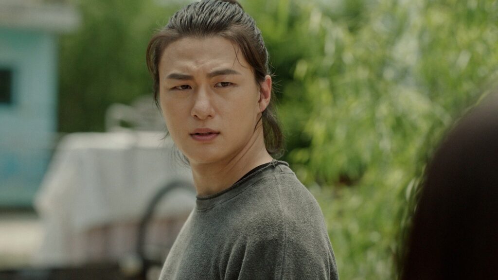 Weak Hero Episode 04