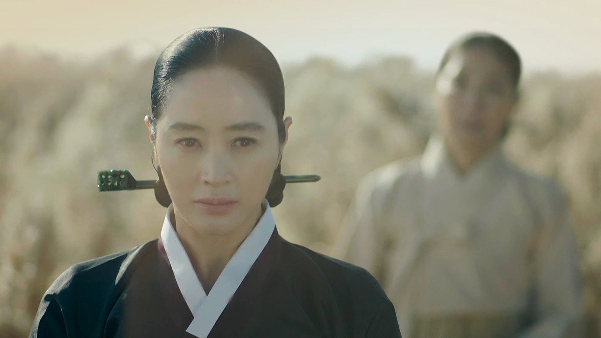 Watch Under the Queen’s Umbrella Ep 16 Eng Sub