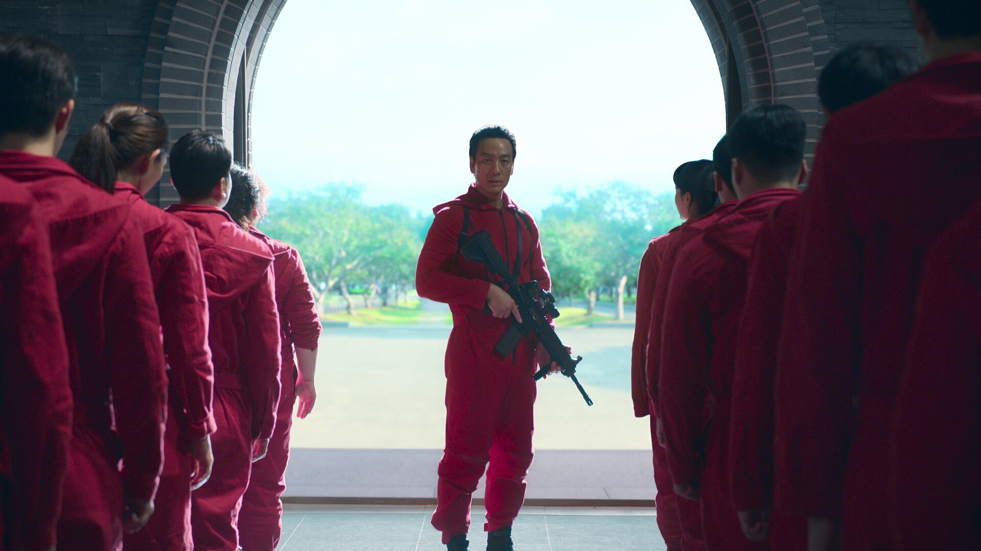 Watch Money Heist: Korea – Joint Economic Area Ep 10 Eng Sub