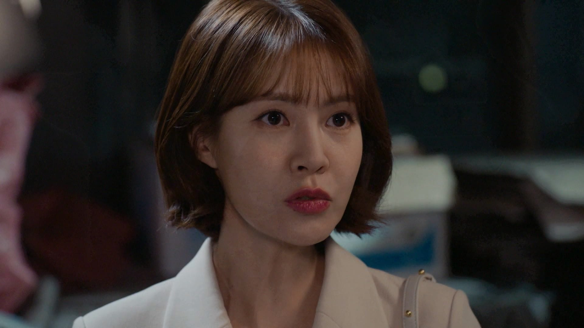 Watch Woman in a Veil Ep 32 Eng Sub