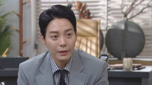 Woman in a Veil Episode 47 Episode 47 Preview Still