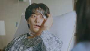 My Perfect Stranger Episode 10 Far or Close Preview Still