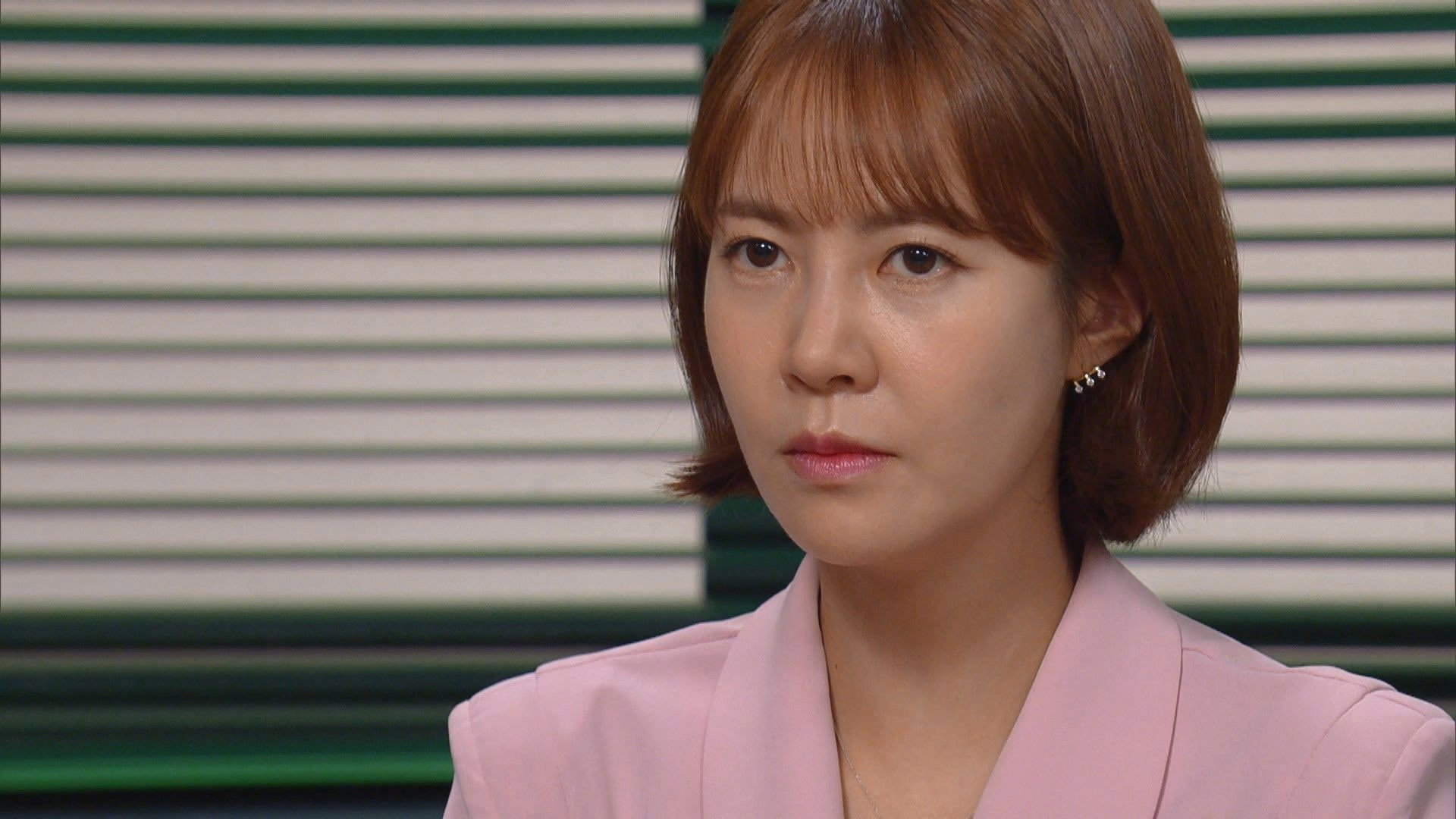 Watch Woman in a Veil Ep 68 Eng Sub