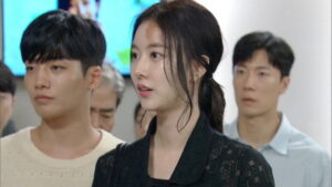 The Elegant Empire Episode 22 I'll Crash You Preview Still