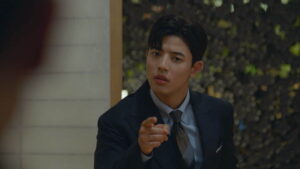 Branding in Seongsu Episode 15 Souls Get Switched Back Preview Still