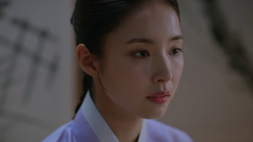 Captivating the King Episode 08