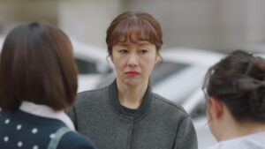 Romance in the House Episode 4 The War of the Byeons Preview Still