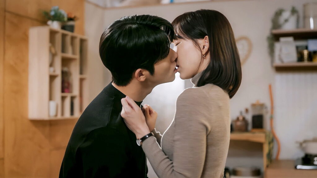 Cinderella at 2AM Episode 09