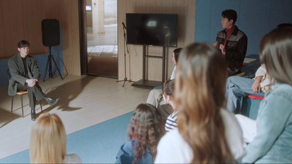 Who Is She Episode 08