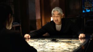 Buried Hearts Episode 8 Forget the Two Trillion and Kill Seo Dong-ju Preview Still