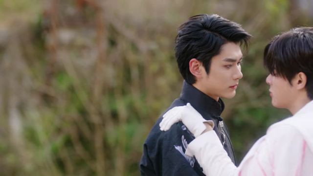 Watch Love Beyond the Curse Ep 22 Eng Sub