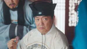 Bon Appétit, Your Majesty Episode 6 Course N° 6 Black Sesame Macaron Preview Still