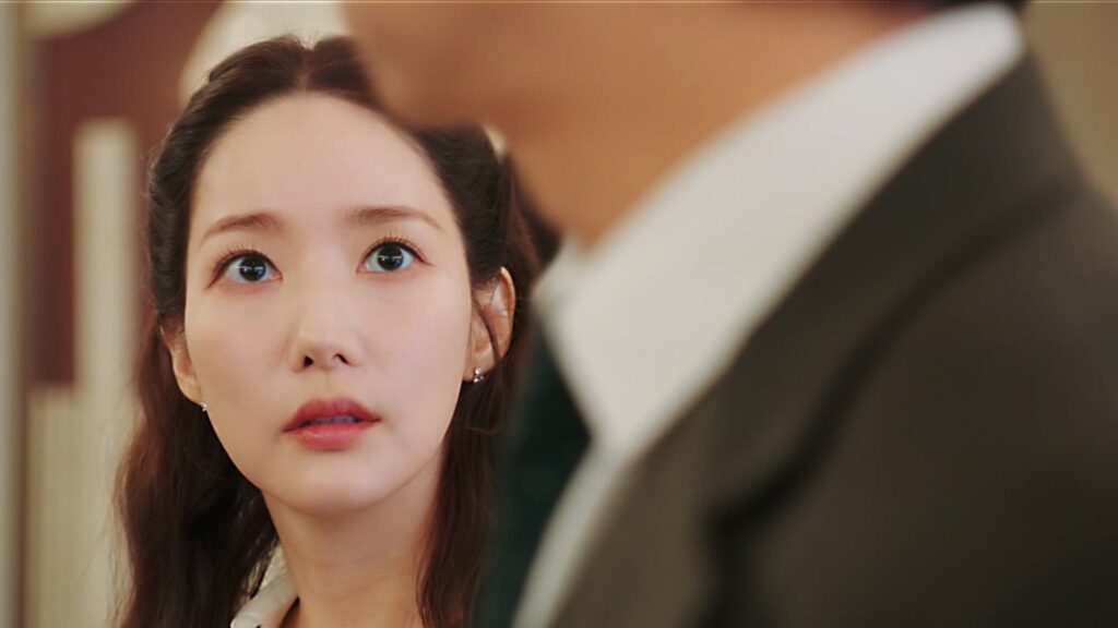Confidence Queen Episode 11