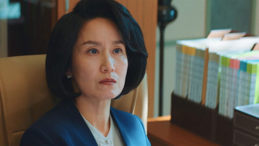 Undercover Miss Hong Episode 13