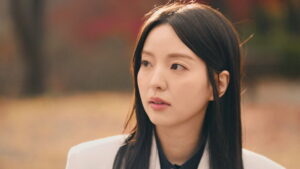 Pearl in Red Episode 6 Two Worlds Are About To Collide Preview Still