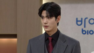 Pearl in Red Episode 24 A Secret Trade Exposed Preview Still